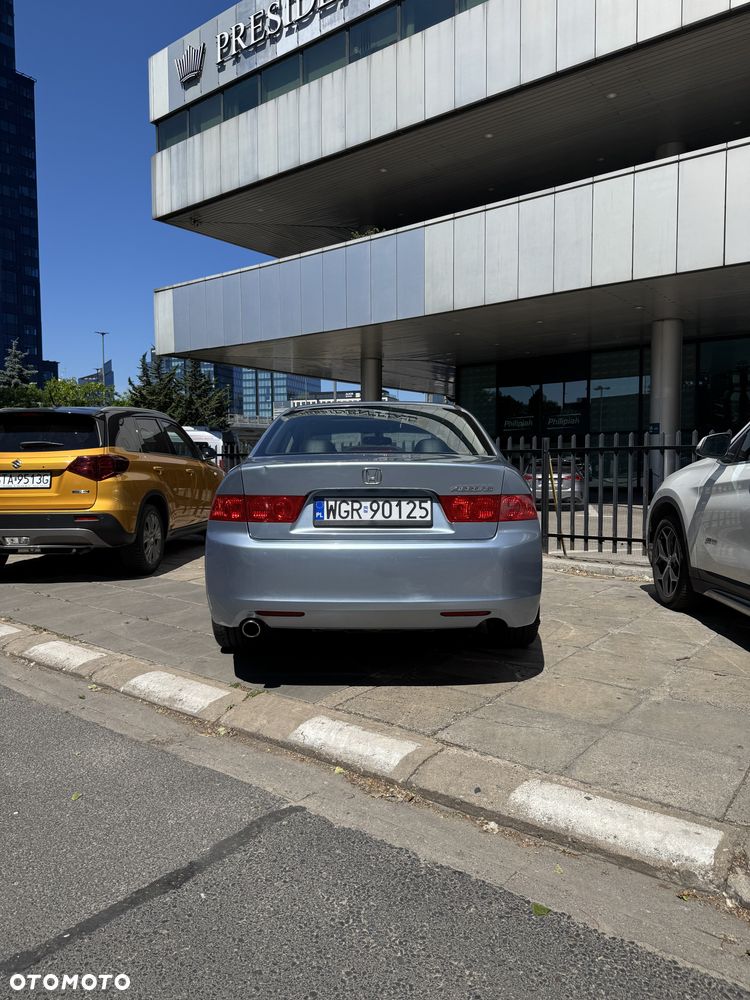 Honda Accord 2.0 Executive - 3