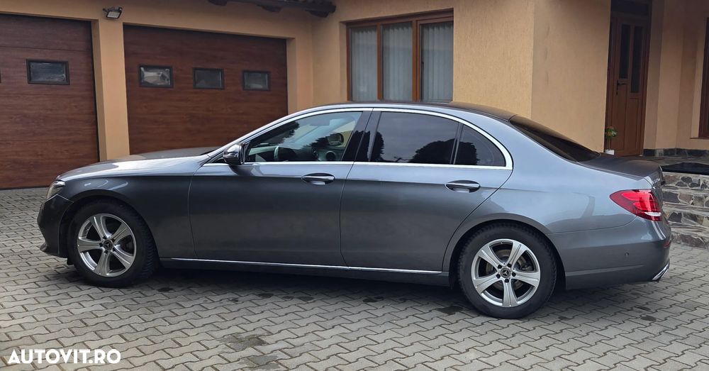 Mercedes-Benz E 220 d 9G-TRONIC - 5