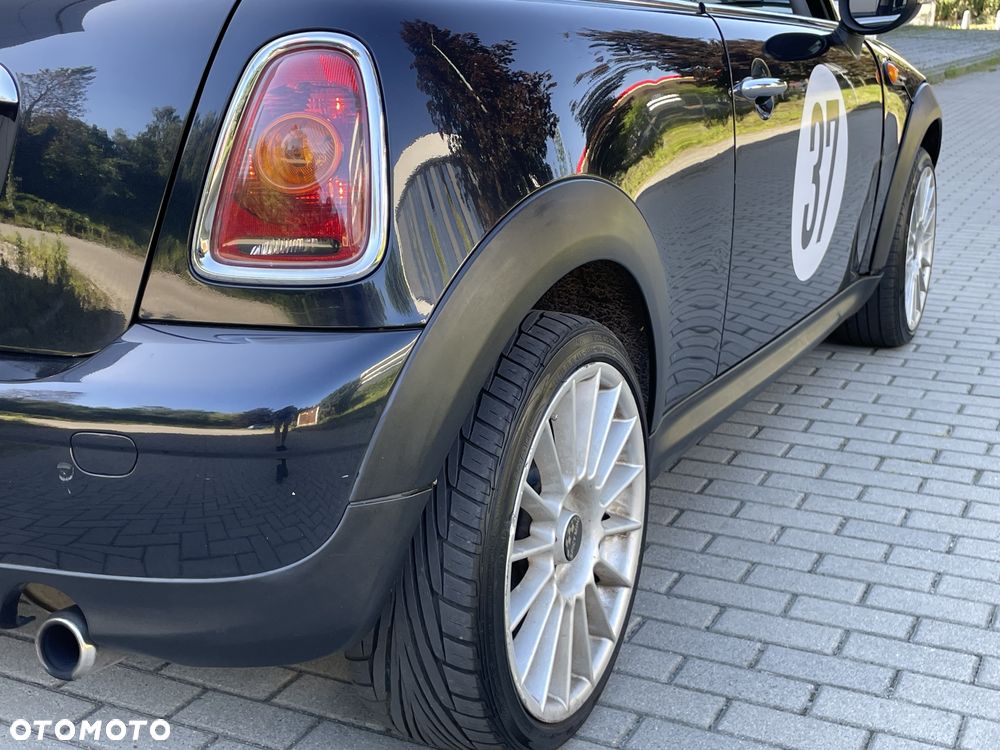 MINI Cooper Standard - 13