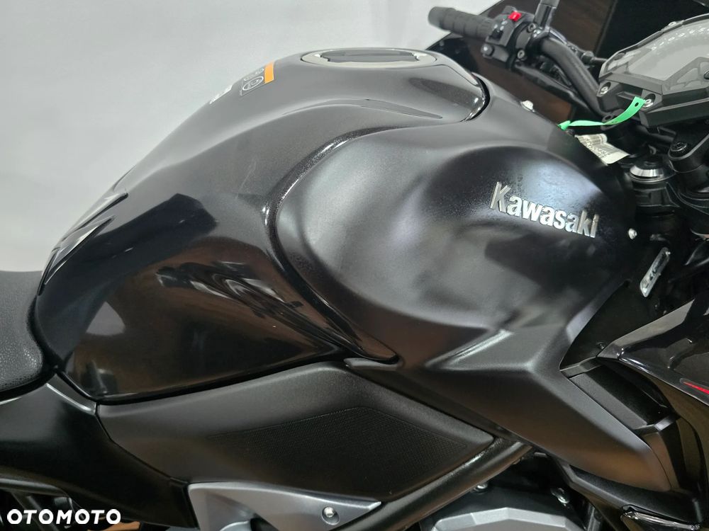 Kawasaki Z - 19