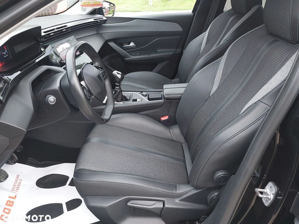 Peugeot 308 - 14