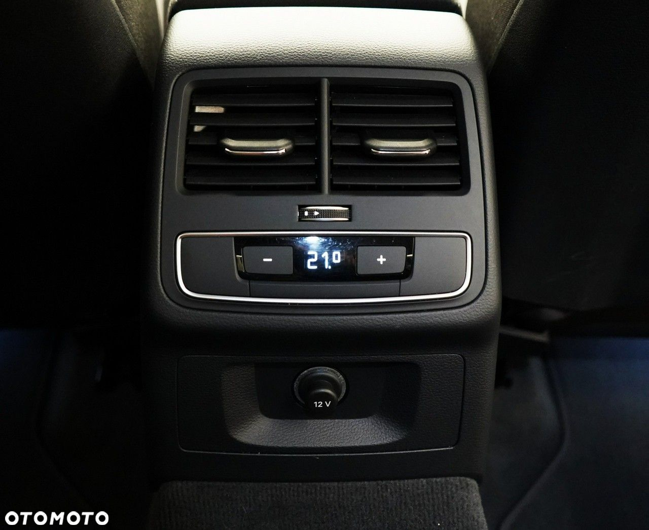 Audi A4 - 24