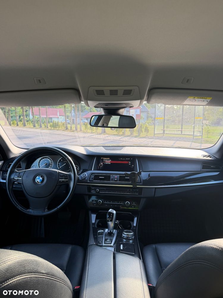 BMW Seria 5 520d - 11