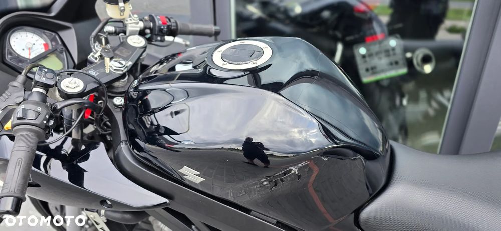 Suzuki SV - 29