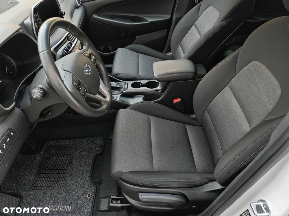 Hyundai Tucson - 19