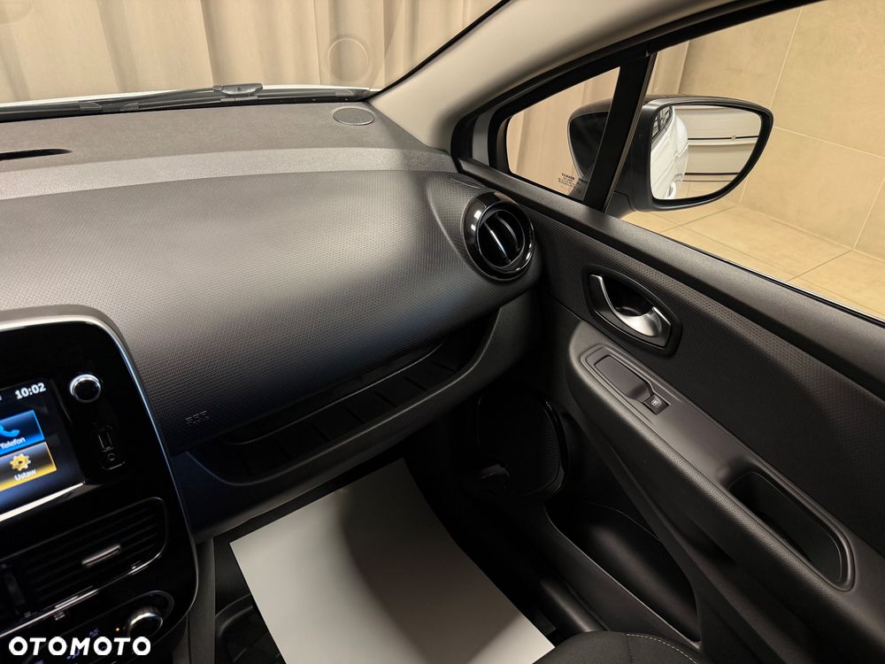 Renault Clio 0.9 Energy TCe Limited - 27