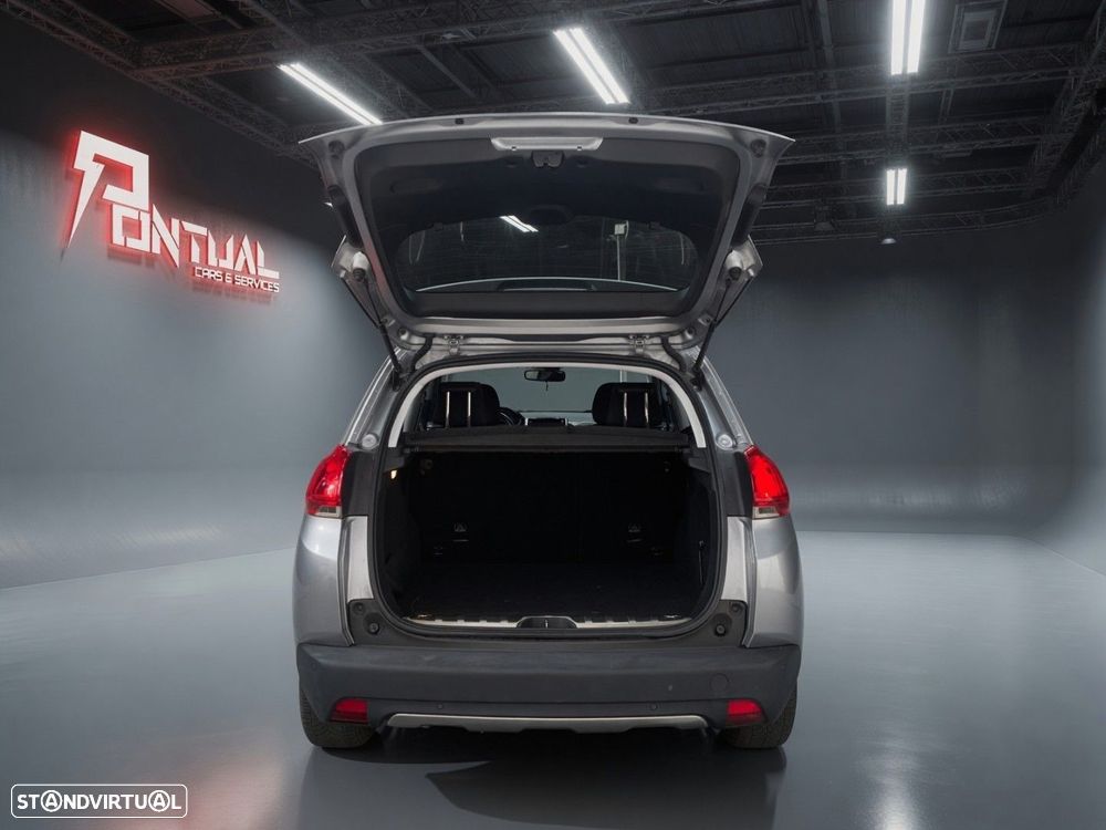 Peugeot 2008 1.2 PureTech Allure - 7