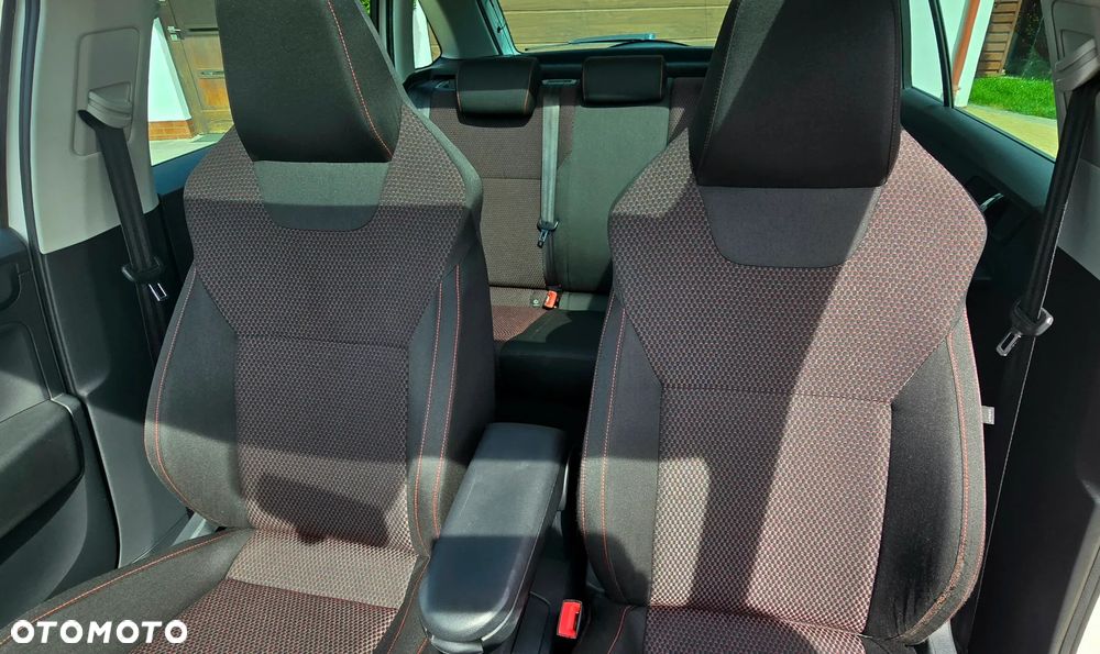 Skoda RAPID 1.4 TSI DSG Monte Carlo - 32
