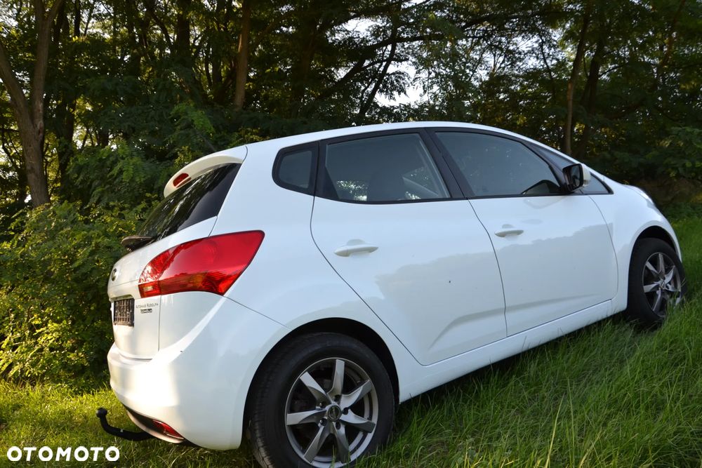 Kia Venga 1.6 CVVT ISG Dream Team Edition - 9