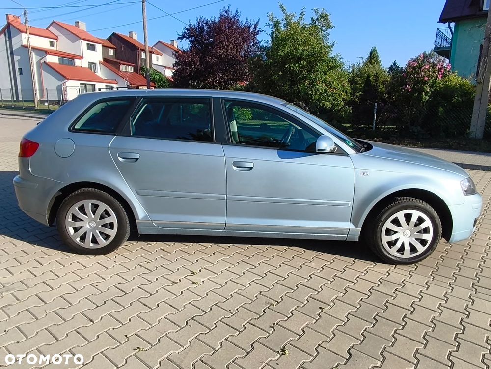 Audi A3 Sportback - 5