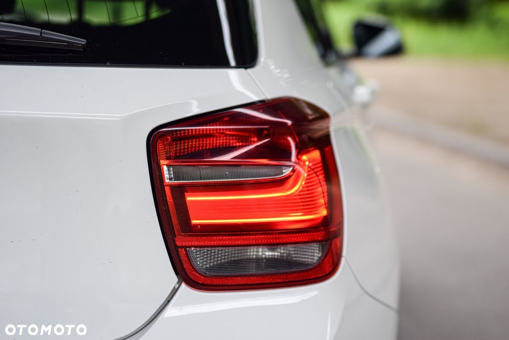BMW Seria 1 116i Sport Line - 11