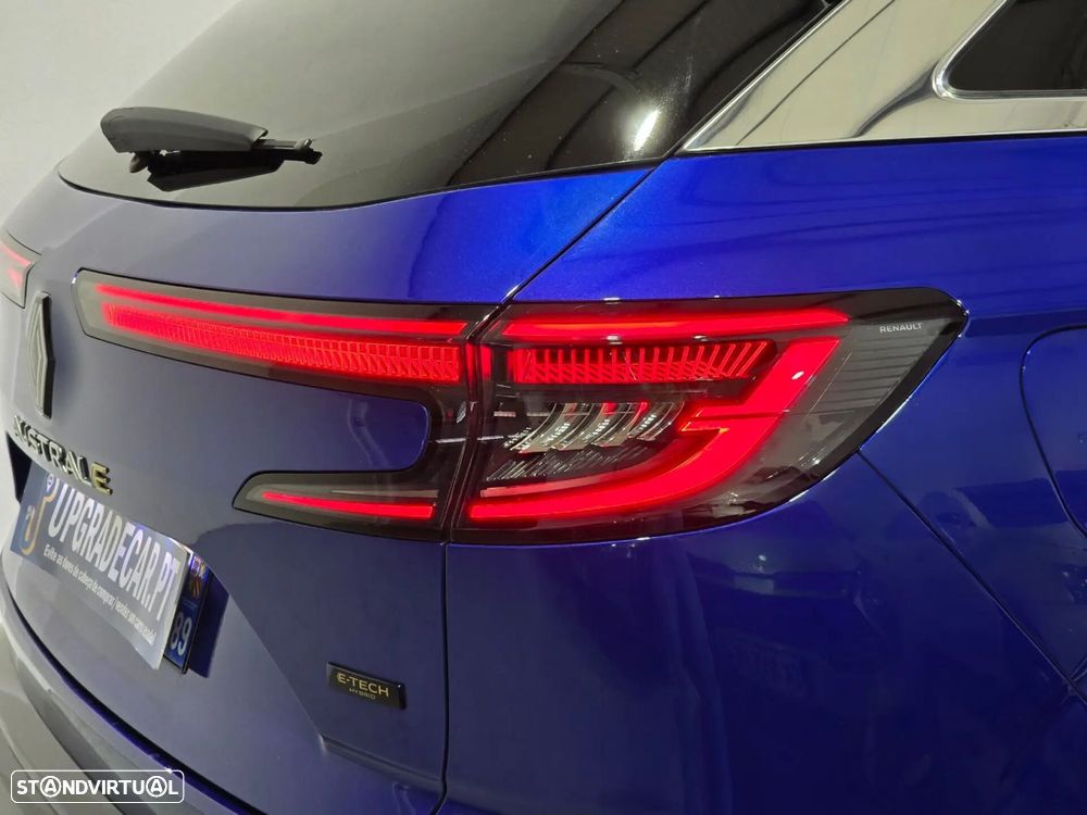 Renault Austral 1.2 E-Tech Iconic - 20