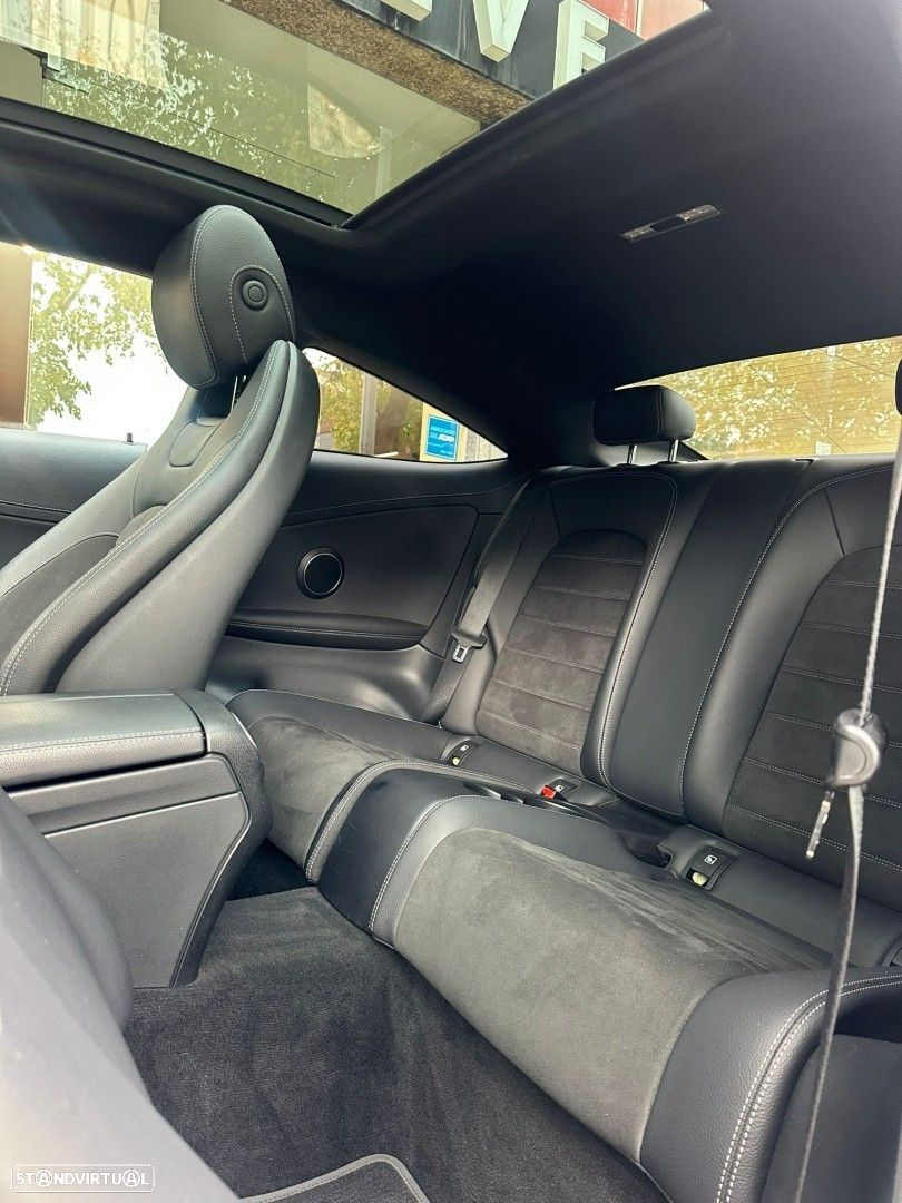 Mercedes-Benz C 400 4-Matic AMG Line - 8