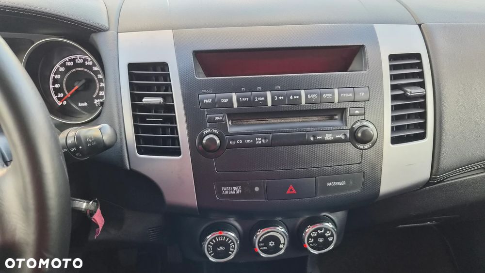 Mitsubishi Outlander 2.2 DI-D ClearTec 2WD Edition - 16