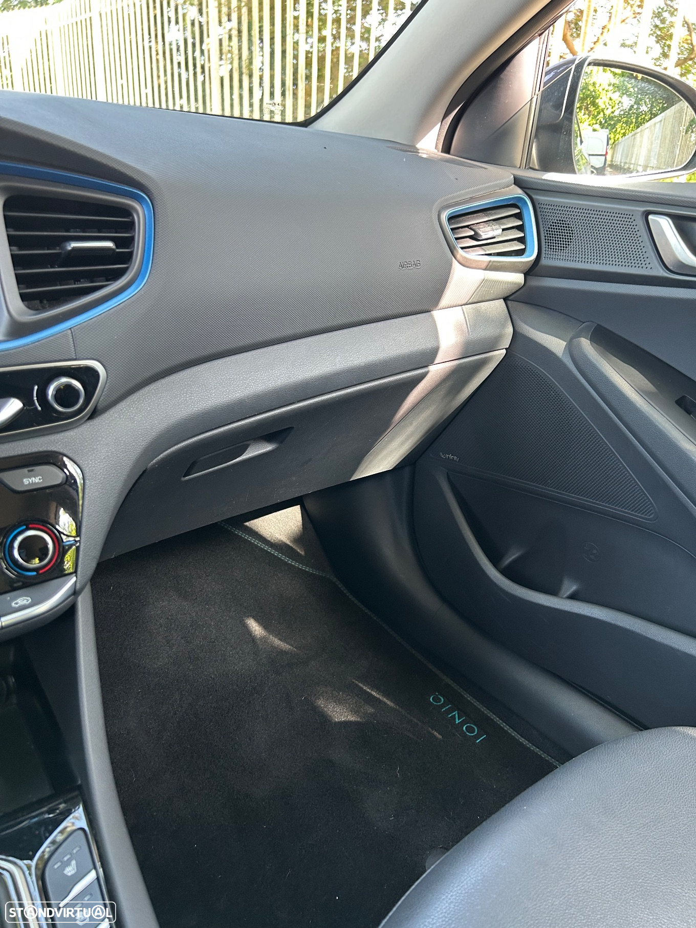 Hyundai Ioniq 1.6 GDI HEV Hybrid Tech - 8