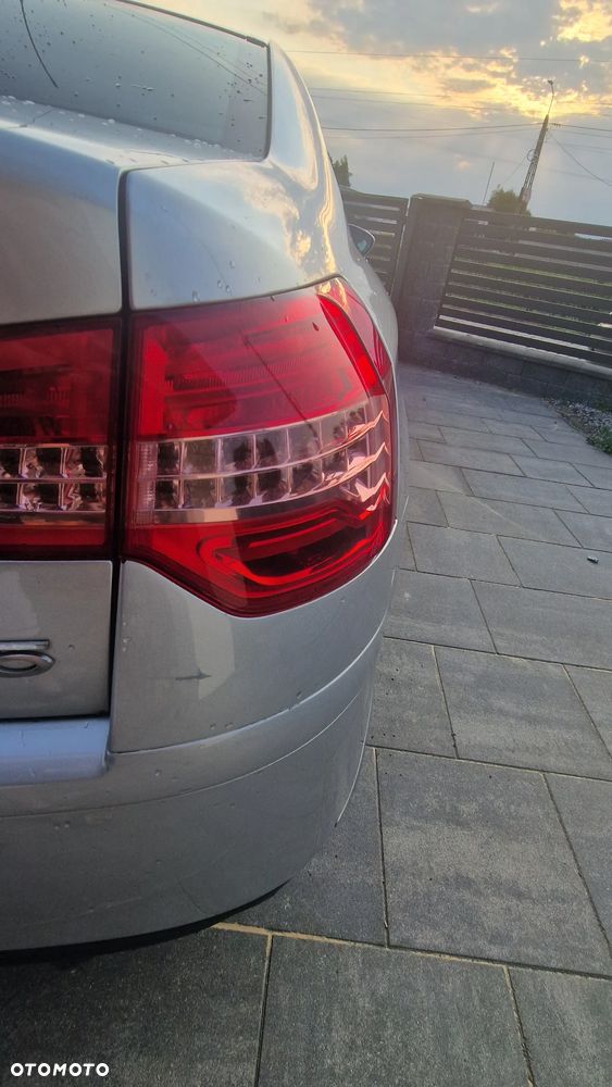 Citroën C5 2.0i 16V Confort - 32