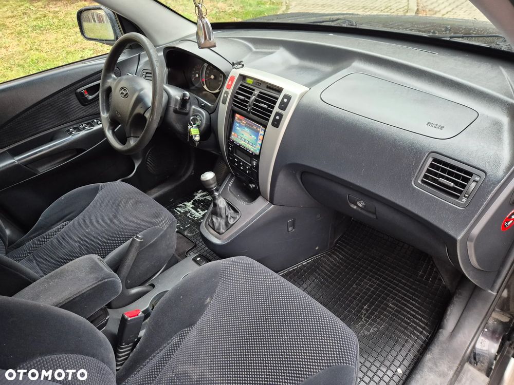 Hyundai Tucson 2.0 CRDi VGT 4WD GLS - 6