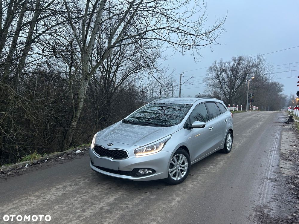 Kia Ceed 1.6 CRDi S - 1