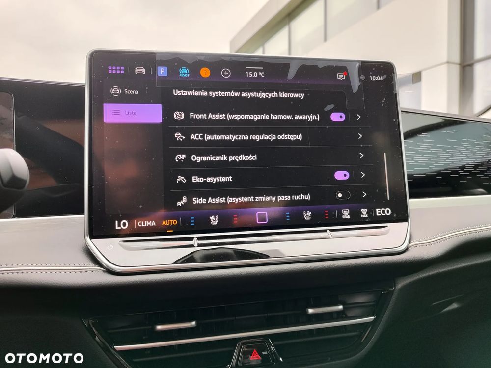 Volkswagen Passat 1.5 TSI ACT mHEV Elegance DSG - 36