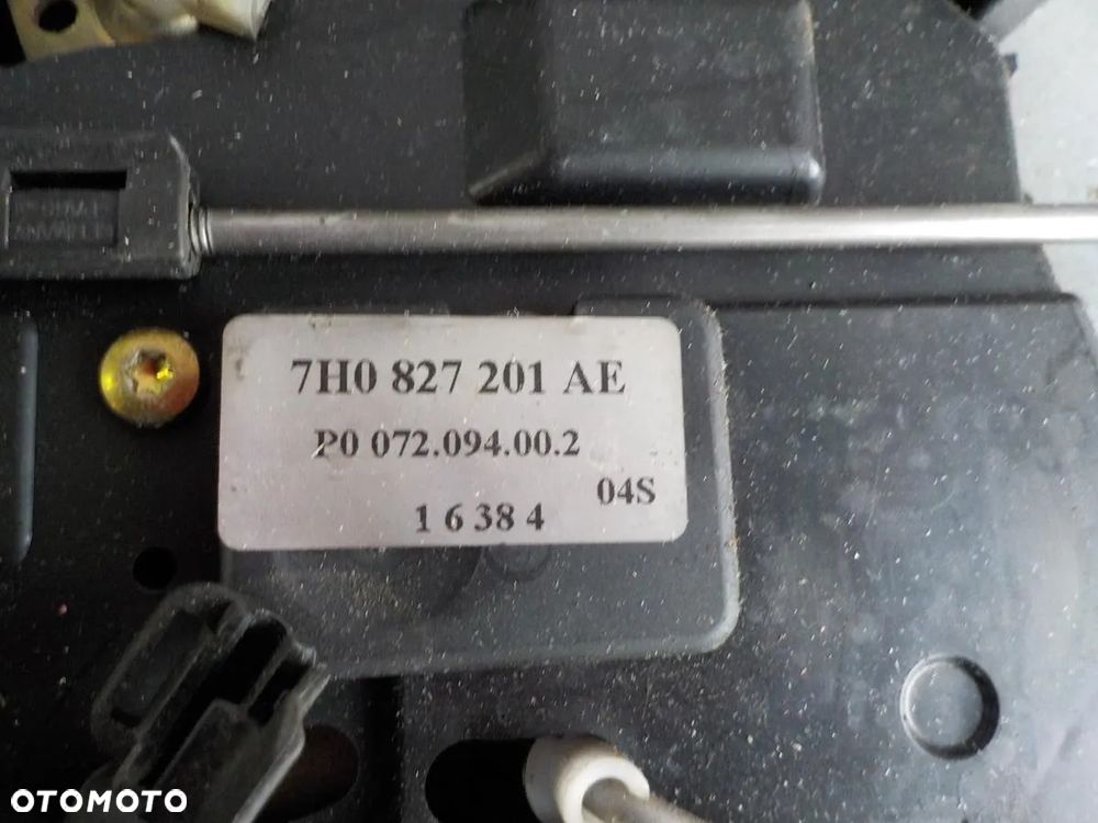 VW T5 T6 ZAMEK DRZWI SIŁOWNIK ZAMKA KLAMKA TYŁ - 3