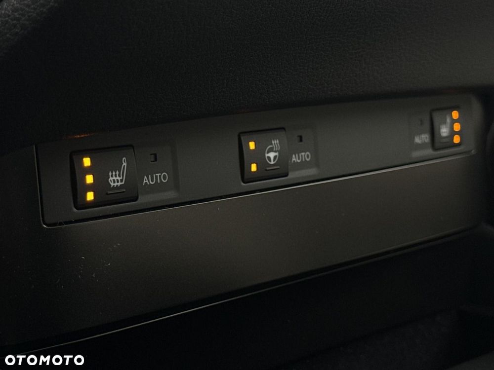 Lexus ES 300h Business Edition - 19