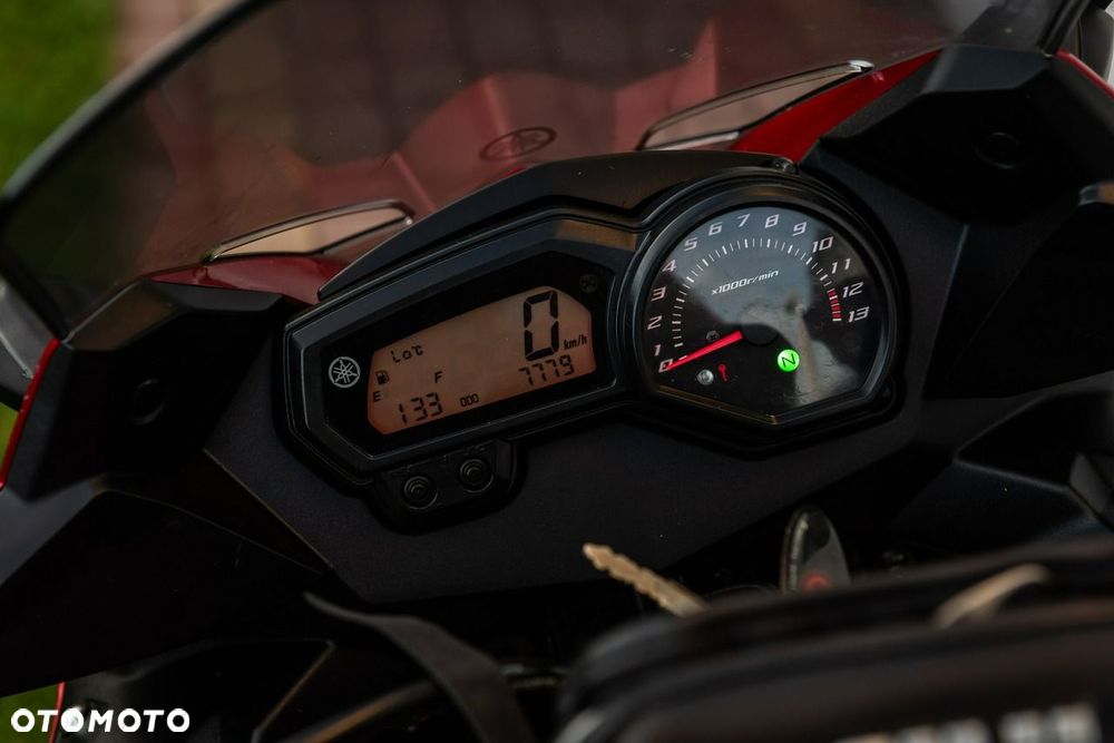 Yamaha XJ - 8