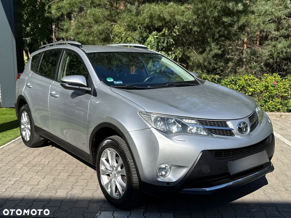 Toyota RAV4 - 4