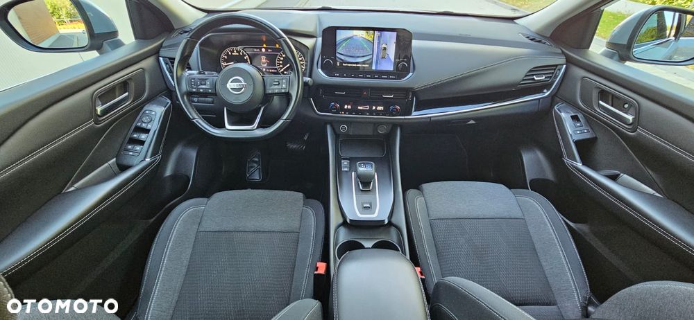 Nissan Qashqai 1.3 DIG-T N-Connecta DCT - 26