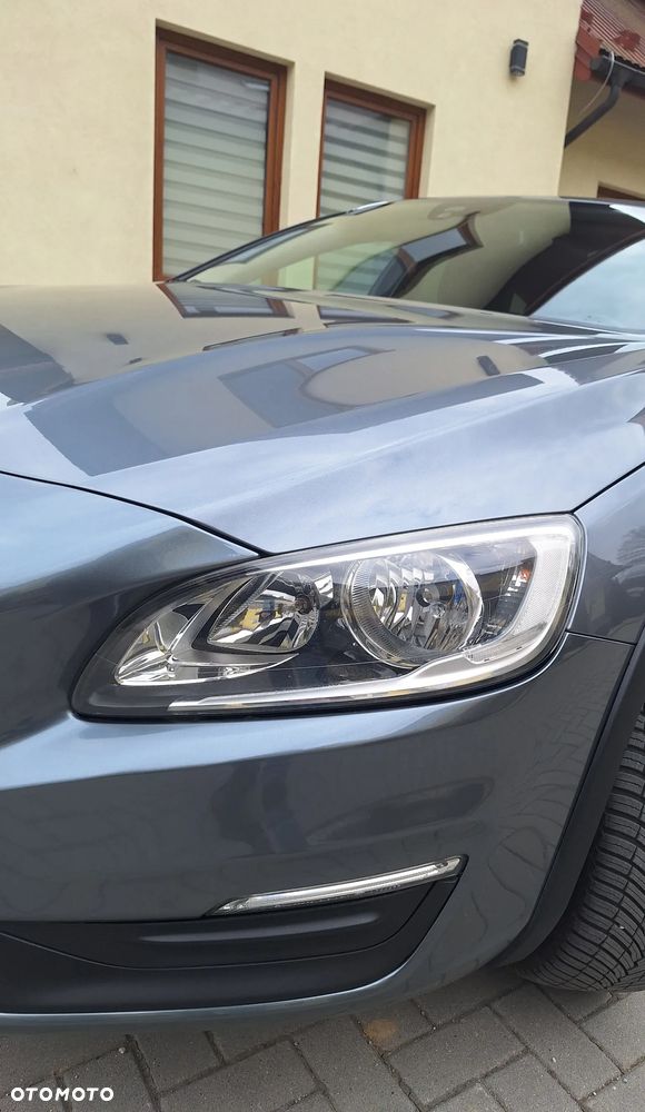 Volvo V60 Cross Country D3 Geartronic Kinetic - 9