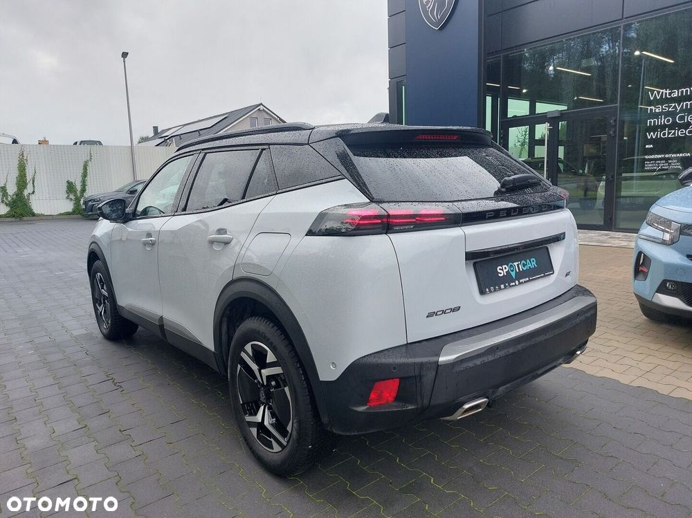 Peugeot 2008 1.2 PureTech GT S&S EAT8 - 4