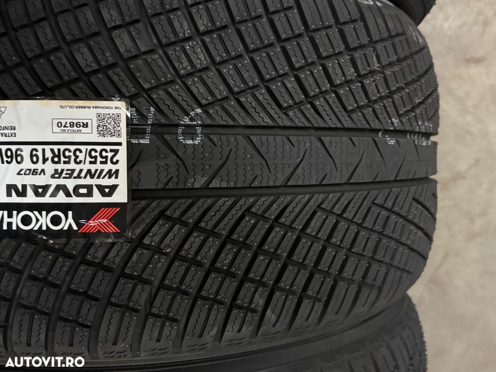 Vând set anvelope 225/40/19-255/35/19 Yokohama de iarnă noi - 4