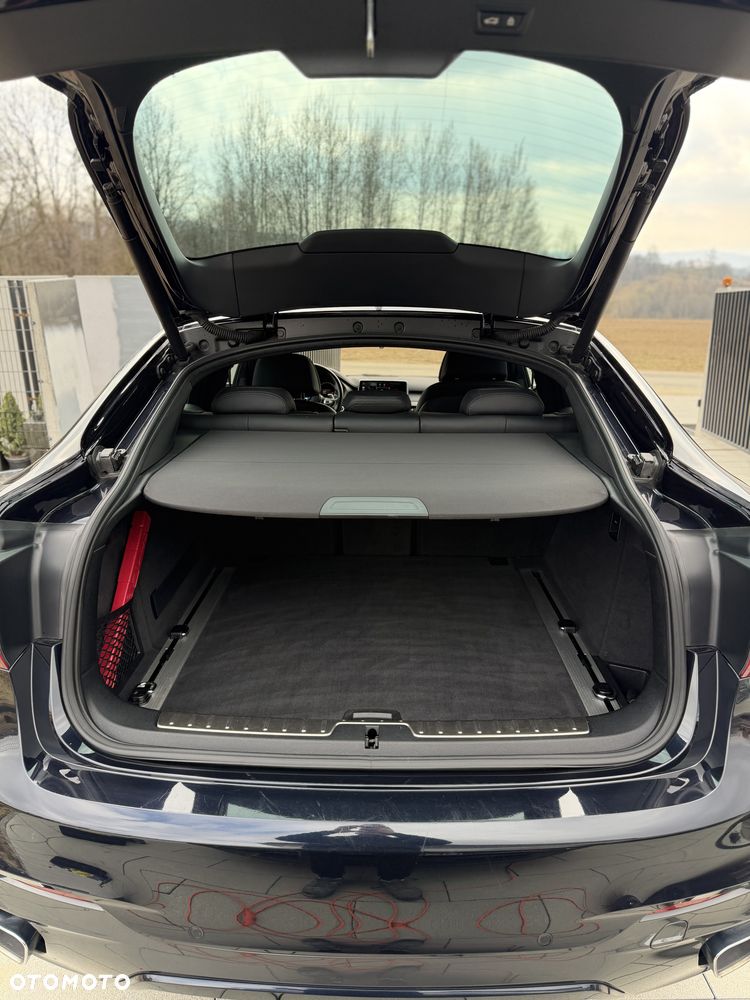 BMW X6 xDrive40d - 19