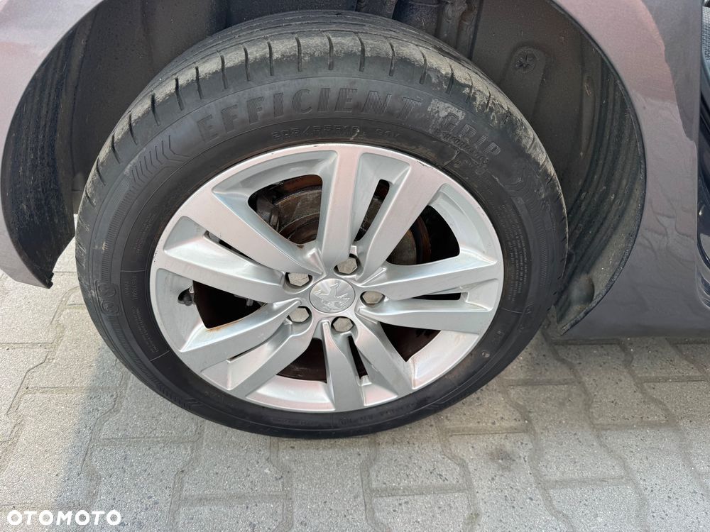 Peugeot 308 - 22