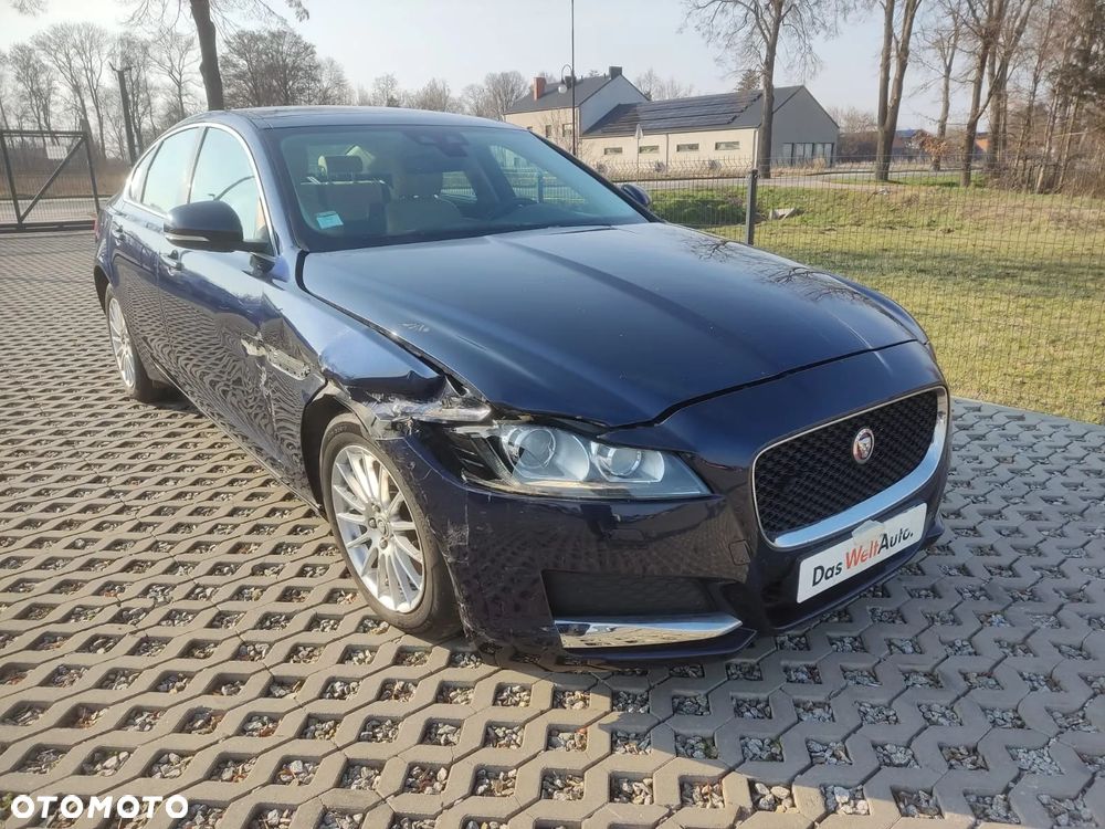 Jaguar XF E-Performance Prestige - 2