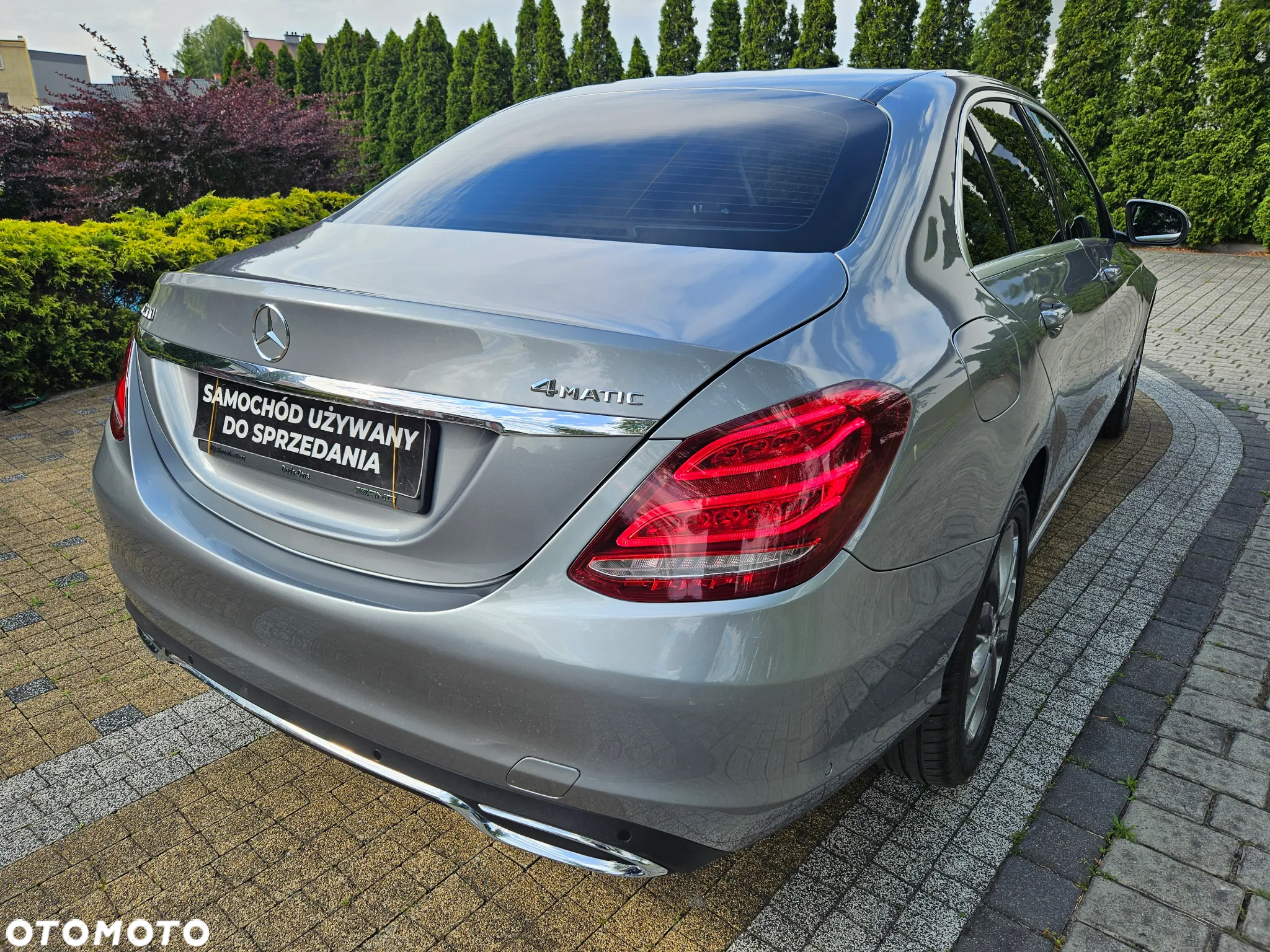 Mercedes-Benz Klasa C 200 4-Matic 9G-TRONIC - 16