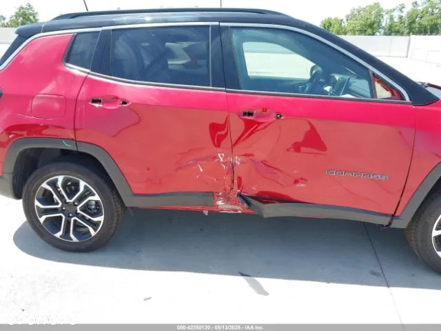 Jeep Compass - 11
