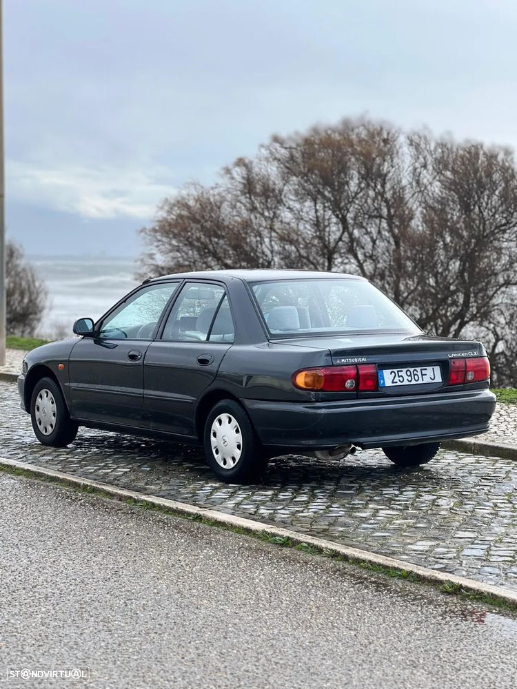 Mitsubishi Lancer 1300 GLXi - 6