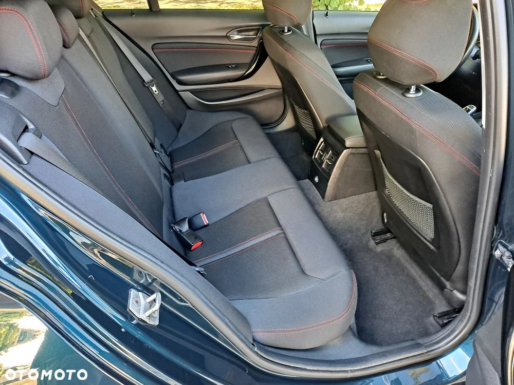 BMW Seria 1 120d Sport - 9
