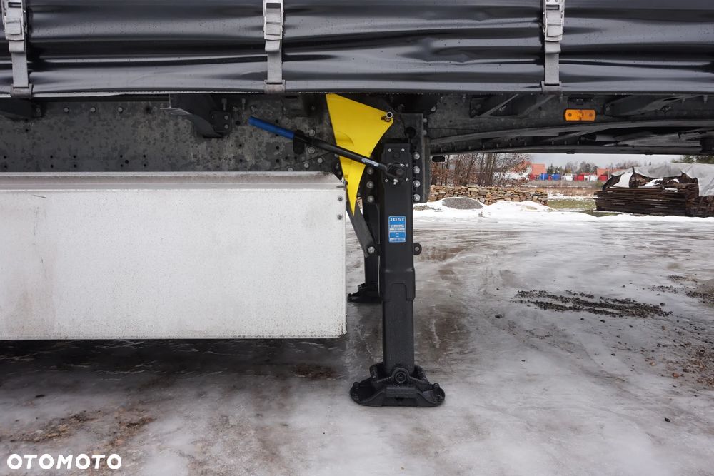 Schmitz Cargobull FIRANA STANDARD / POD.OŚ / SAF / KOSZ / JAK NOWA. - 18