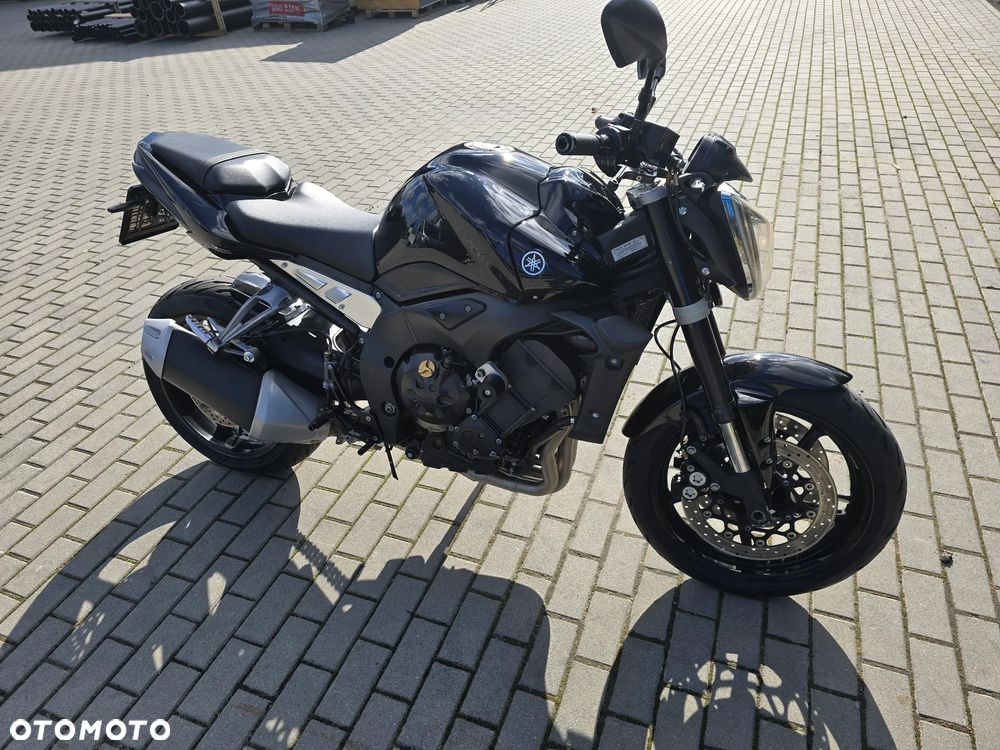 Yamaha FZ - 4