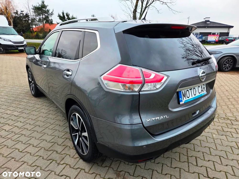 Nissan X-Trail 2.0 dCi Tekna 2WD Xtronic - 17