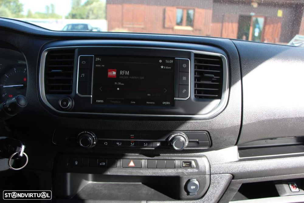 Opel Vivaro 2023 photo 4