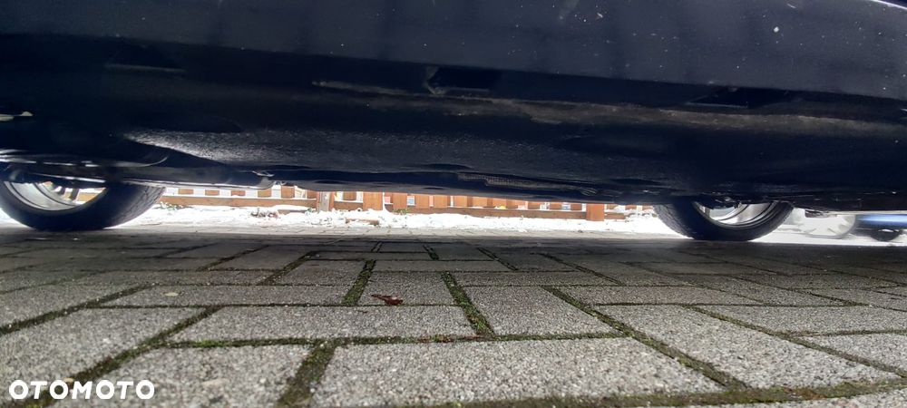 Volkswagen Passat - 15