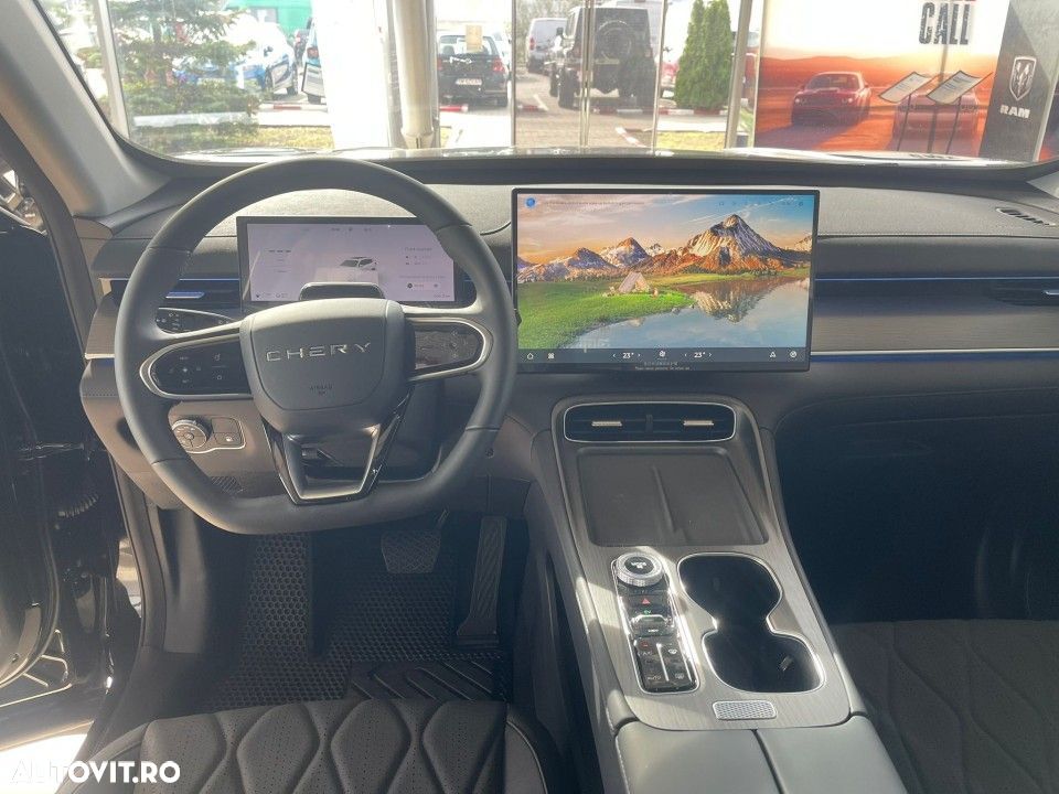 Chery Tiggo 8 - 10