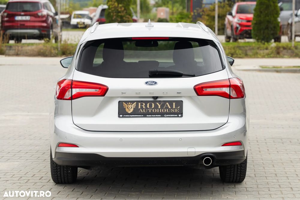 Ford Focus 1.0 EcoBoost Start-Stopp-System TITANIUM - 11