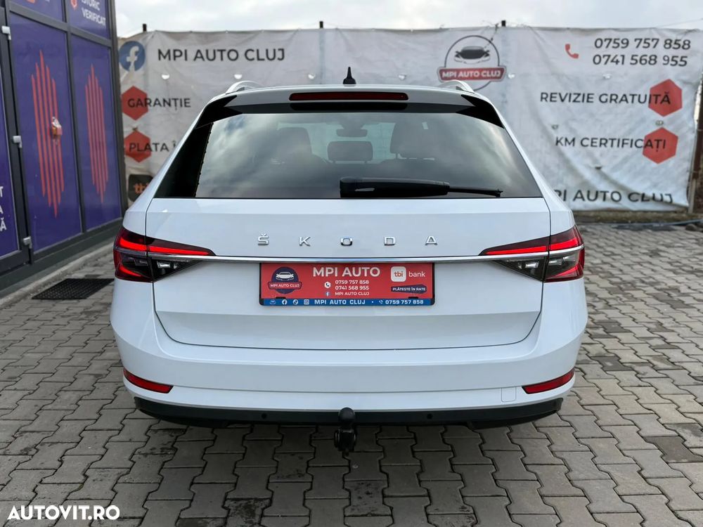 Skoda Superb Combi 2.0 TDI DSG Premium Edition - 8