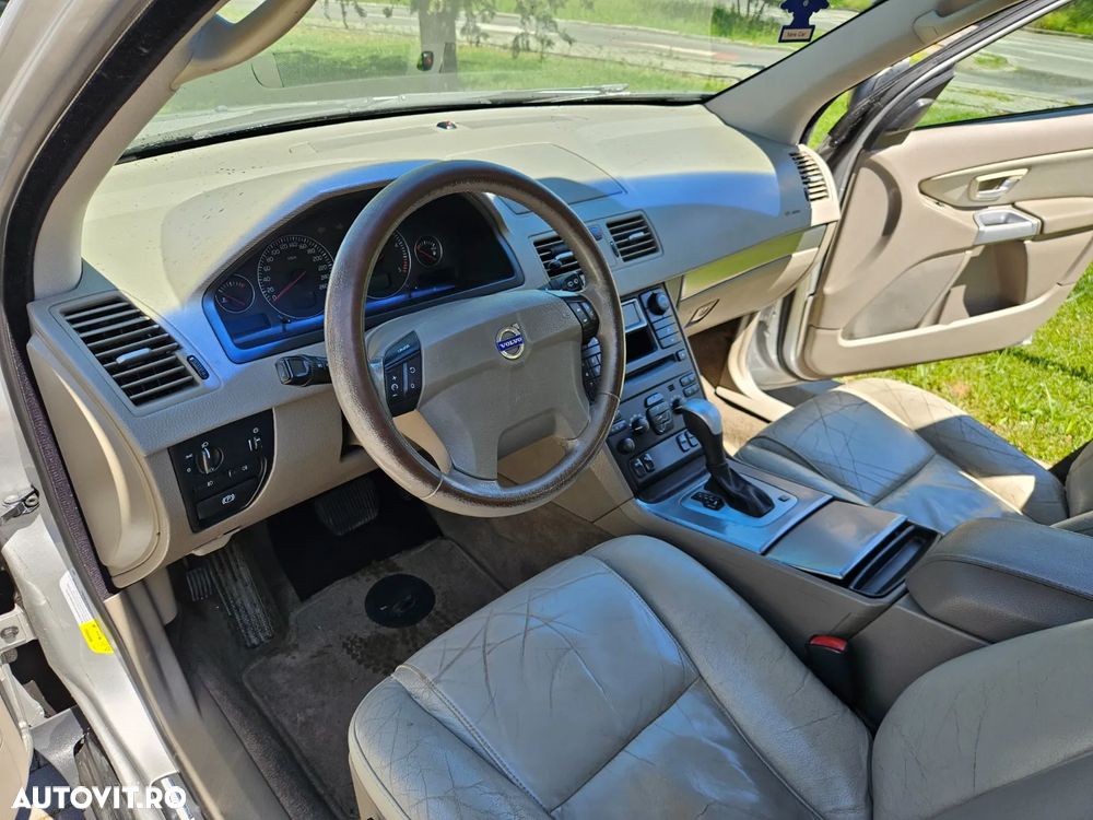 Volvo XC 90 2.4 D Aut. Momentum - 9