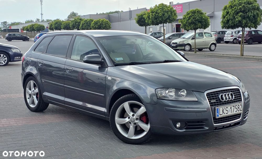 Audi A3 Sportback - 2