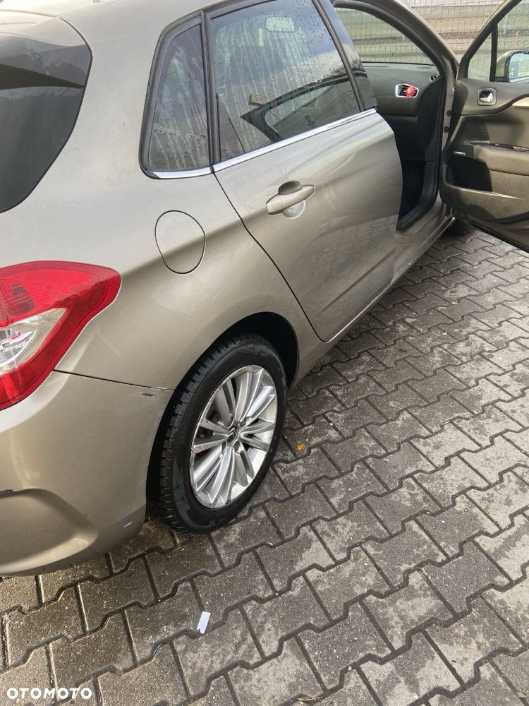 Citroën C4 - 6