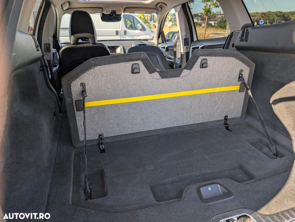 Volvo XC 60 - 18